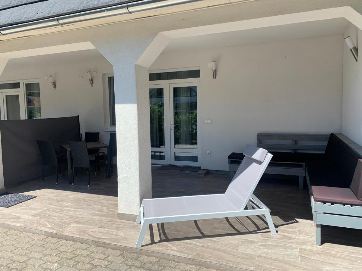 Vitorlas Apartman Fonyod Exterior photo